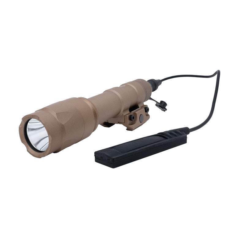 ASG - Lampe Tactique Avec Bouton Déporte Strike Système WL1080 - Tan ASG - Lampe Tactique Avec Bouton Déporte Strike Système WL1080 - Tan