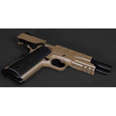 Evolution International - Pistolet GBB E911 Defender avec mallette de transport - Tan